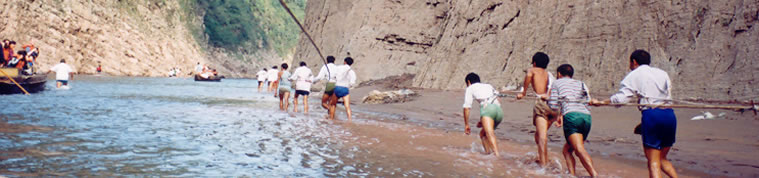 Tracking through the Gorges of the Yangtze is now done just for show